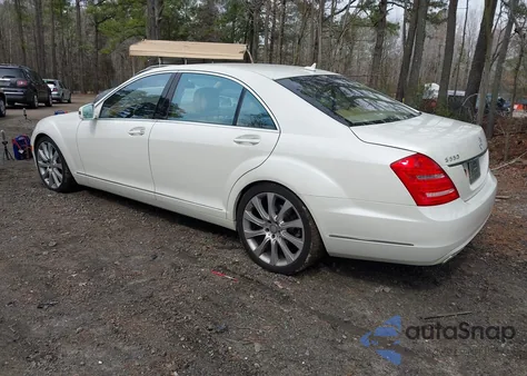 2013 Mercedes-Benz S 550 из США, поврежденный, VIN WDDNG7DB9DA505045